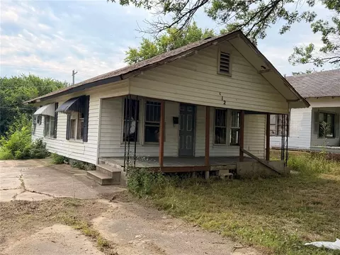 612 S Wewoka Ave, Wewoka, OK 74884