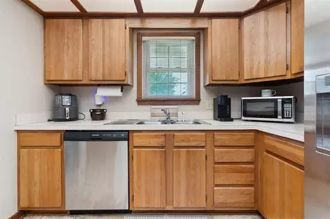 Kitchen - 111 E Hughbert St, Norman, OK 73069 photo 2 of 7