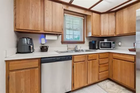 Kitchen - 111 E Hughbert St, Norman, OK 73069 photo 1 of 7
