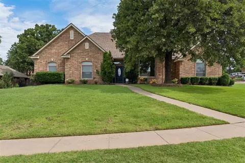 4201 Ainsley Ct, Edmond, OK 73034
