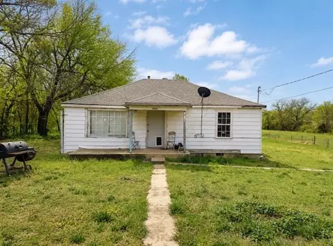 9808 Lloyd Dr, Midwest City, OK 73130