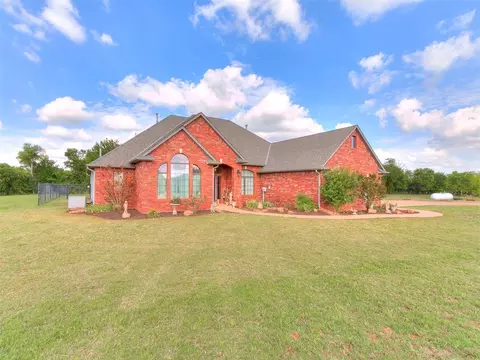 26162 E 868 Rd, Cashion, OK 73016