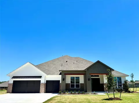 4100 Blue Ridge Ave, Newcastle, OK 73065