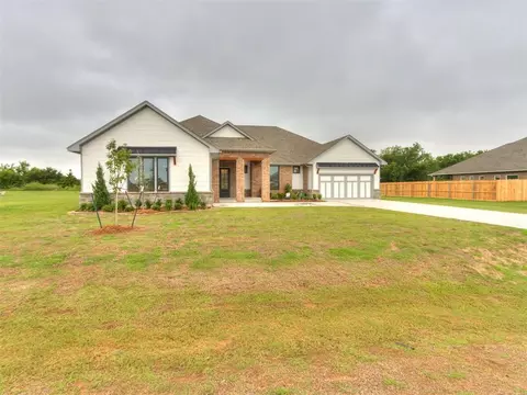 4025 Great Redwood Rd, Newcastle, OK 73065