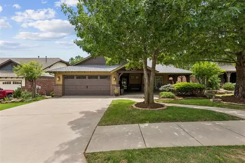 233 Bell Tolls Ter, Edmond, OK 73034