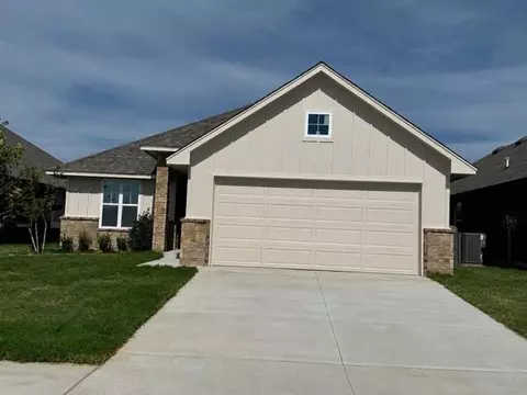 13924 Mondello Ln, Oklahoma City, OK 73170