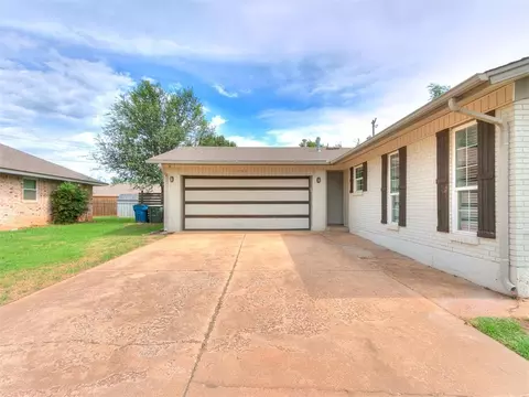 735 Sunset Dr, Edmond, OK 73003