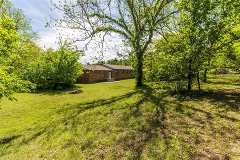 Exterior - 342302 E 1070 Rd, Meeker, OK 74855 photo 10 of 12