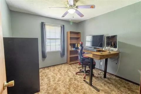 Bedroom - 342302 E 1070 Rd, Meeker, OK 74855 photo 1 of 4