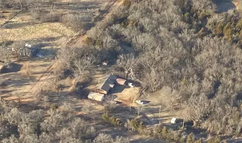 View/Area - 342302 E 1070 Rd, Meeker, OK 74855 photo 1 of 1