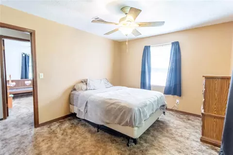 Bedroom - 342302 E 1070 Rd, Meeker, OK 74855 photo 4 of 4