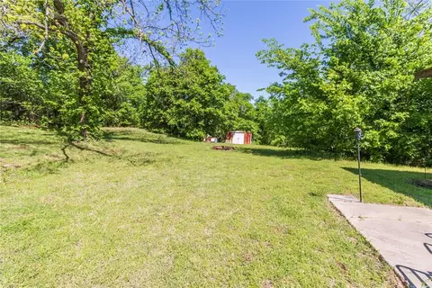 Exterior - 342302 E 1070 Rd, Meeker, OK 74855 photo 7 of 12