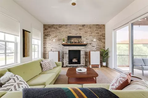 Living - 29761 Memory Ln, Norman, OK 73072 photo 1 of 5