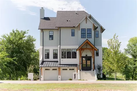29761 Memory Ln, Norman, OK 73072