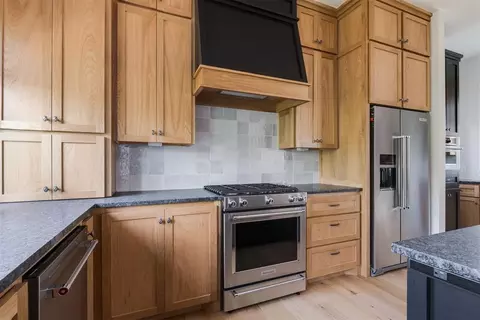 Kitchen - 29761 Memory Ln, Norman, OK 73072 photo 7 of 7
