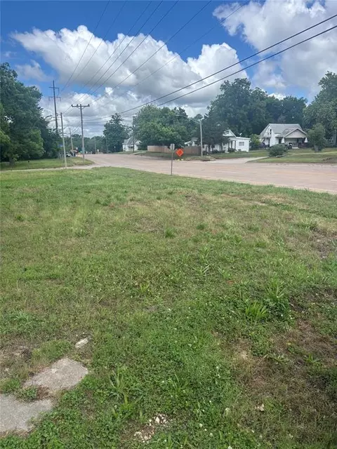 601 S Park Ave, Shawnee, OK 74801