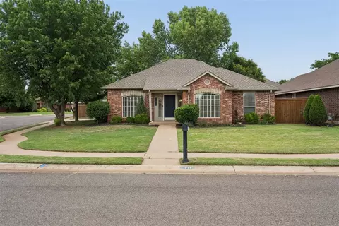 1771 Olde School Pt, Edmond, OK 73012
