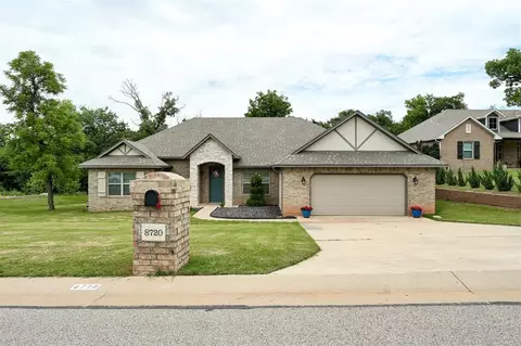 8720 Tall Oaks Dr, Guthrie, OK 73044