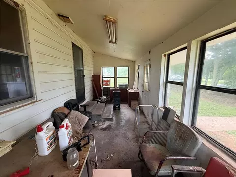 Exterior - 32446 Wright Rd, Wanette, OK 74878 photo 7 of 14