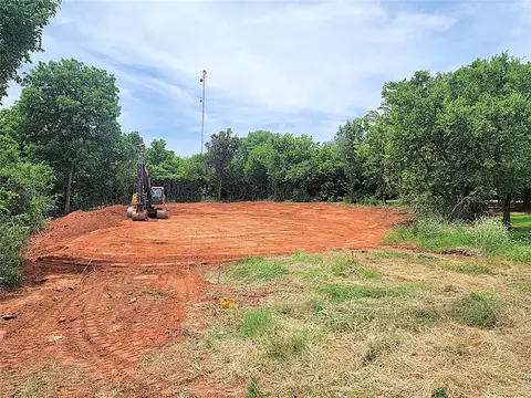 3693 Black Forrest Ct, Newcastle, OK 73065