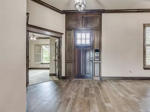 Entry Way - 4232 Hackney Wick Rd, Norman, OK 73072 photo 1 of 2