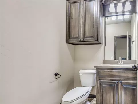 Bath - 4232 Hackney Wick Rd, Norman, OK 73072 photo 11 of 11