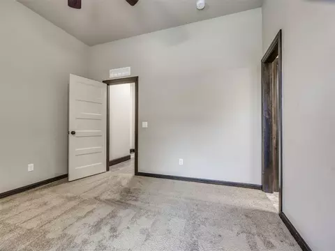 Bedroom - 4232 Hackney Wick Rd, Norman, OK 73072 photo 7 of 8