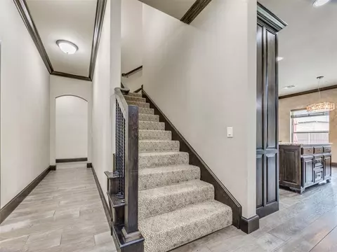 Entry Way - 4232 Hackney Wick Rd, Norman, OK 73072 photo 2 of 2