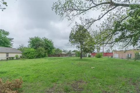 1928 NW 7th St, Oklahoma City, OK 73106