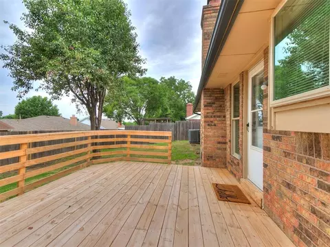Exterior - 4308 Trinity Dr, Shawnee, OK 74804 photo 8 of 9