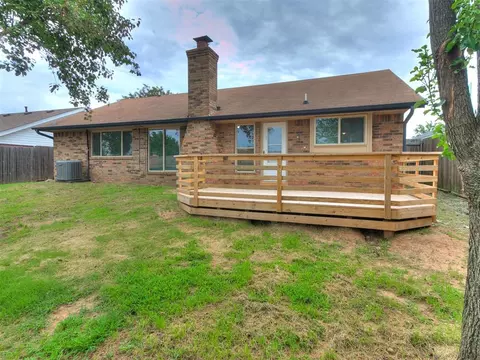 Exterior - 4308 Trinity Dr, Shawnee, OK 74804 photo 5 of 9