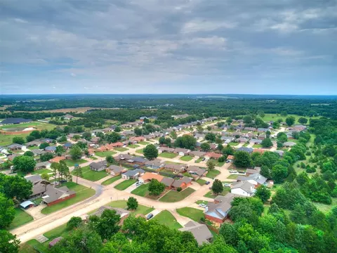 View/Area - 4308 Trinity Dr, Shawnee, OK 74804 photo 4 of 4