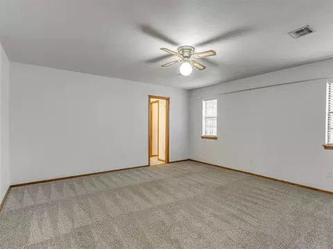 Bedroom - 3609 Hampton Ct, Norman, OK 73072 photo 2 of 6