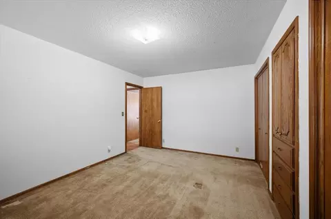 Bedroom - 407 S Third St, Binger, OK 73009 photo 3 of 5
