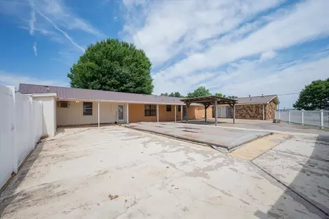 Other - 407 S Third St, Binger, OK 73009 photo 2 of 11