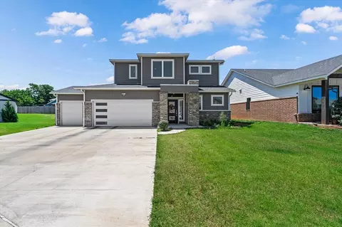 504 NW 181st St, Edmond, OK 73012