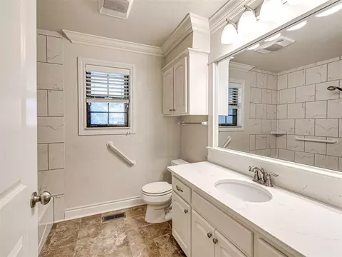 101 E Meade, Yukon, OK 73099 photo 10