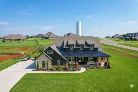 3684 Side Hill Ct, Newcastle, OK 73065