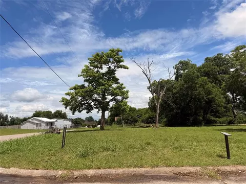 1028 Eureka St, Seminole, OK 74868