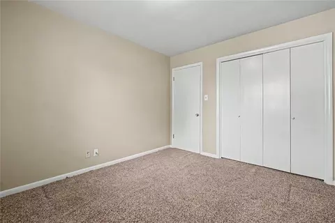 Bedroom - 345 Lakeside Dr, Altus, OK 73521 photo 5 of 7