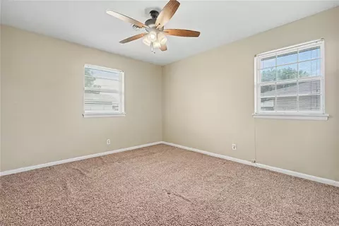 Bedroom - 345 Lakeside Dr, Altus, OK 73521 photo 6 of 7