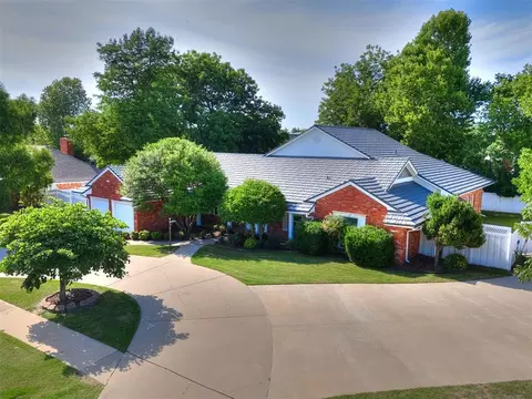 5 SW 98th St, Oklahoma City, OK 73139
