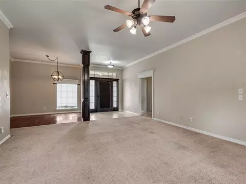 Living - 417 Summit Bnd, Norman, OK 73071 photo 4 of 4