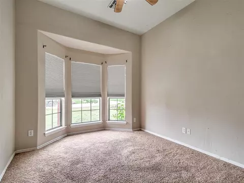 Bedroom - 417 Summit Bnd, Norman, OK 73071 photo 6 of 14
