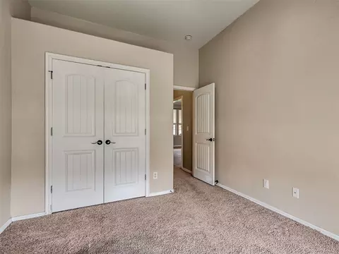 Bedroom - 417 Summit Bnd, Norman, OK 73071 photo 8 of 14