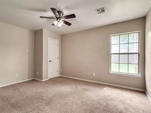 Bedroom - 417 Summit Bnd, Norman, OK 73071 photo 12 of 14