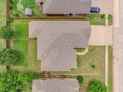 View/Area - 417 Summit Bnd, Norman, OK 73071 photo 3 of 5