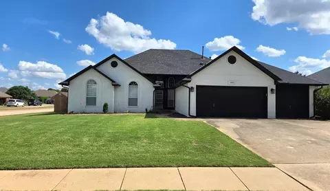 1520 W Agate Way, Mustang, OK 73064
