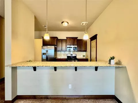 18210 Manera Way, Edmond, OK 73012