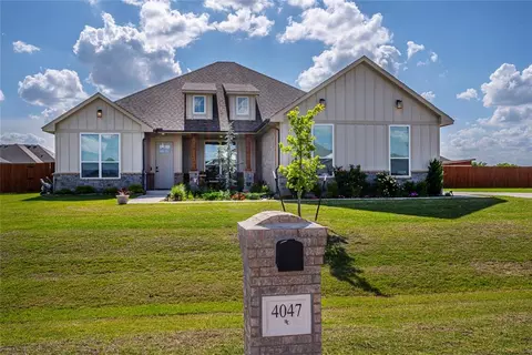 4047 Black Rock Ln, Norman, OK 73072